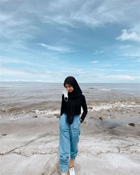 Ala SelebgraM sStyYle hijab kE PantaI playlist jadi cerita subwoofer 418 watt untuk mobil image 3