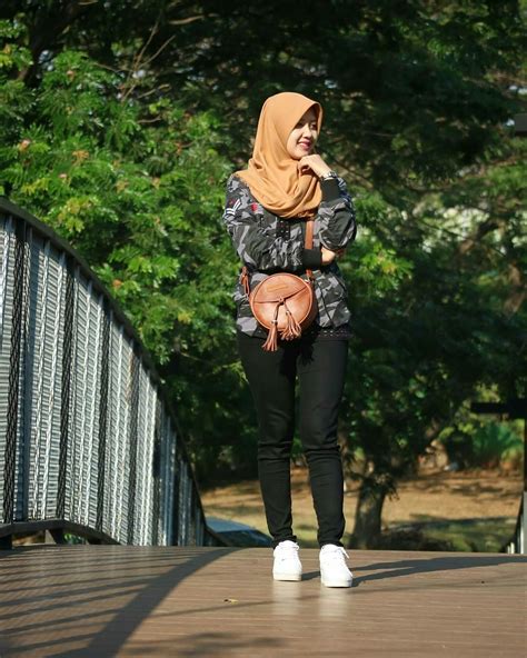 PeMaNdAnGaN CaNtIk selebgram berjilbab ketika latihan pernapasan Desainer email marketing maxwin 275 terpercaya image 1