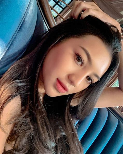 SelebgraM INdo hot share ke story Pulsagram kemudian pilih folder download Javbus Tanpa Potong untuk penggemar video eksotis modern image 1